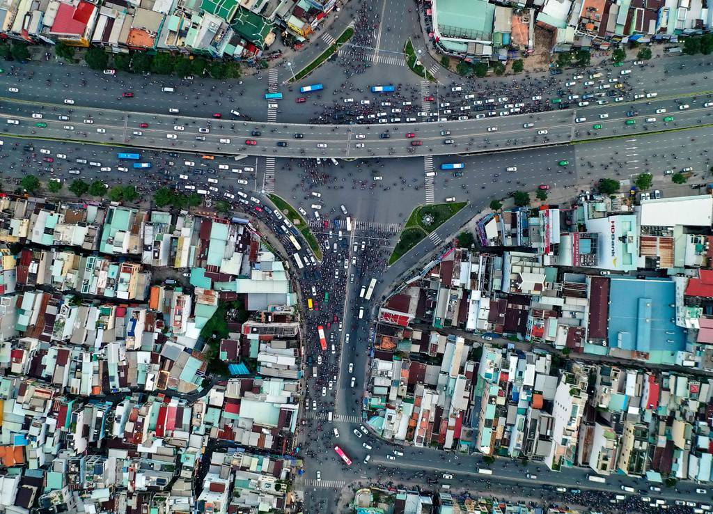 Ngã tư Hàng Xanh nhìn từ trên cao